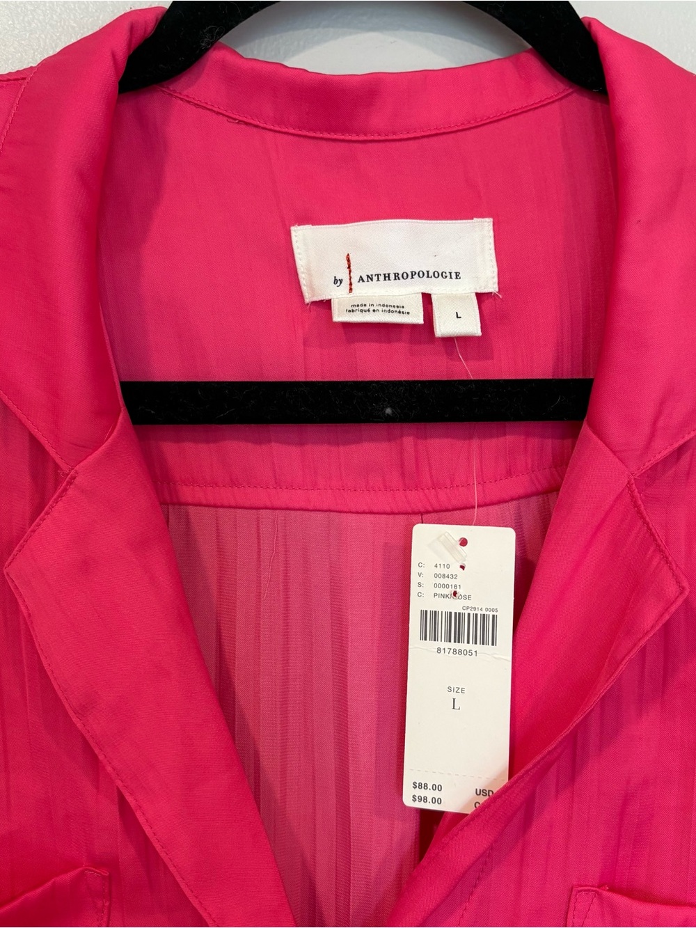 ANTHROPOLOGIE satin button up tee shirt - Picture 3 of 8